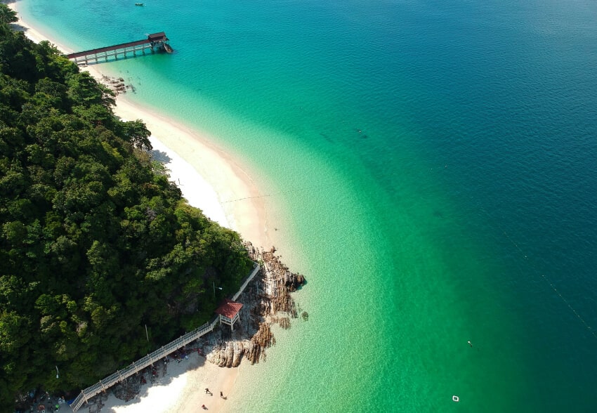 Luxury Yacht Charter South East Asia Singapore (8) | Phoenix Yacht Management Luxury Yacht Charter South East Asia Singapore (8)