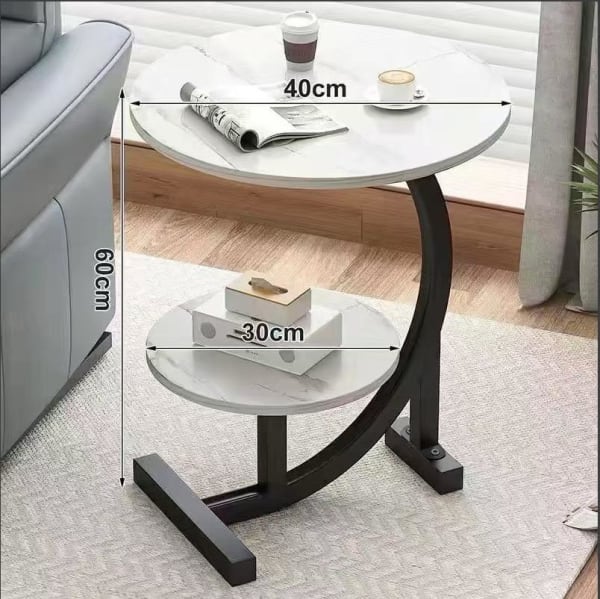 Table ordinateur et café 