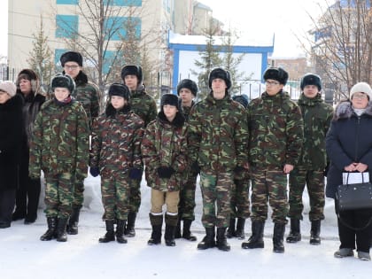 Сегодня в Промышленновском округе прошел митинг, посвященный Дню защитника Отечества.