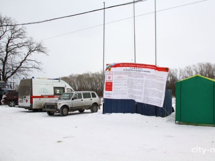 Тысячи новокузнечан окунулись в крещенские купели (ФОТО, ВИДЕО)