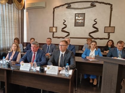 В Сибирском управлении Ростехнадзора прошло публичное обсуждение результатов правоприменительной практики