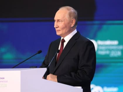 Путин: в России безработица находится на рекордно низком уровне