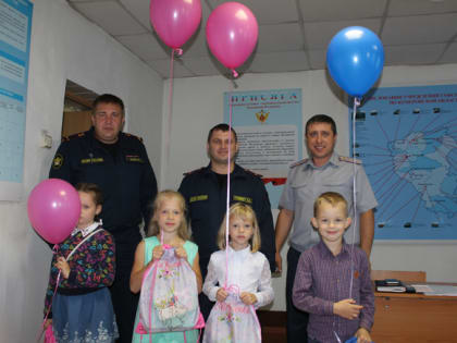 Сотрудники ЦИТОВ ГУФСИН России  по Кемеровской области приняли участие в акции «Собери ребенка  в школу»