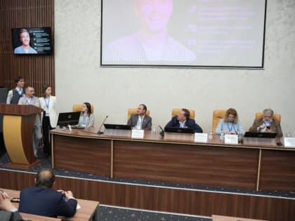 Концепцию межвузовского кампуса обсуждают на стратегической сессии в Кузбассе