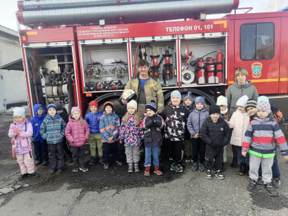 День гражданской обороны отмечается в России ежегодно 4 октября.