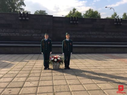 Епископ Владимир принял участие в акции «Свеча памяти» 