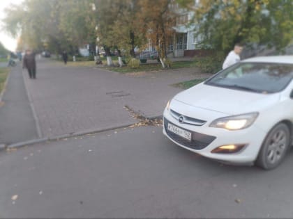 Дорожный инцидент в Кемерове: женщина пострадала от наезда автомобиля