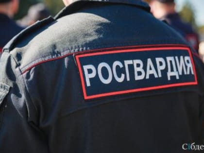 А кого спасать? Кузбасские росгвардейцы защитили медиков от пациента