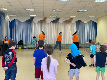 Просветительская акция в детских медицинских учреждениях Кузбасса - игровая программа «Поехали»