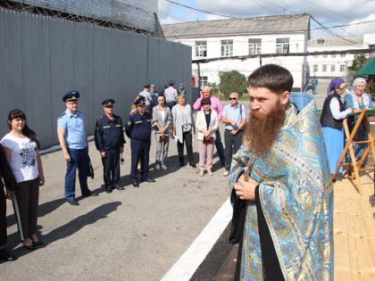 В ИК-29 ГУФСИН России по Кемеровской области состоялось освящение закладного камня под строительство православного храма в честь святого Пантелеимона