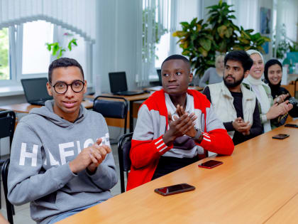 Научно-образовательный центр «Кузбасс» и Кемеровский государственный медицинский университет проведут конкурс для иностранных студентов вузов Кузбасса