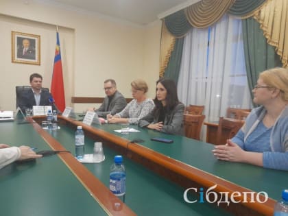 Будет доставка на дом и больше точек: в Кузбахссе активно решают проблему льготных лекарств