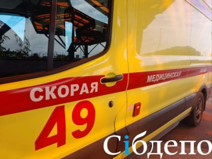 Девять малышей госпитализировали после новогоднего утренника