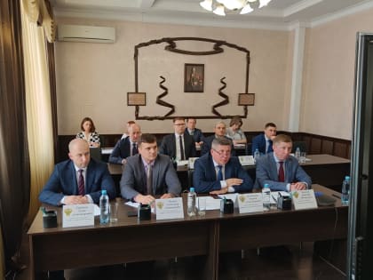 Сибирское управление Ростехнадзора провело публичные обсуждения результатов правоприменительной практики