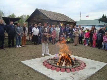 В Мысках на базе Центра духовной культуры «Эне Таг» открылась этническая шорская деревня.