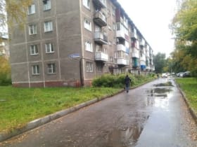 Действующая столовая в нежилом офисном центре в Новокузнецке