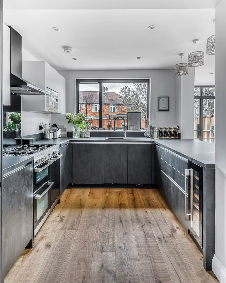 Isleworth / Let there be light - View 10