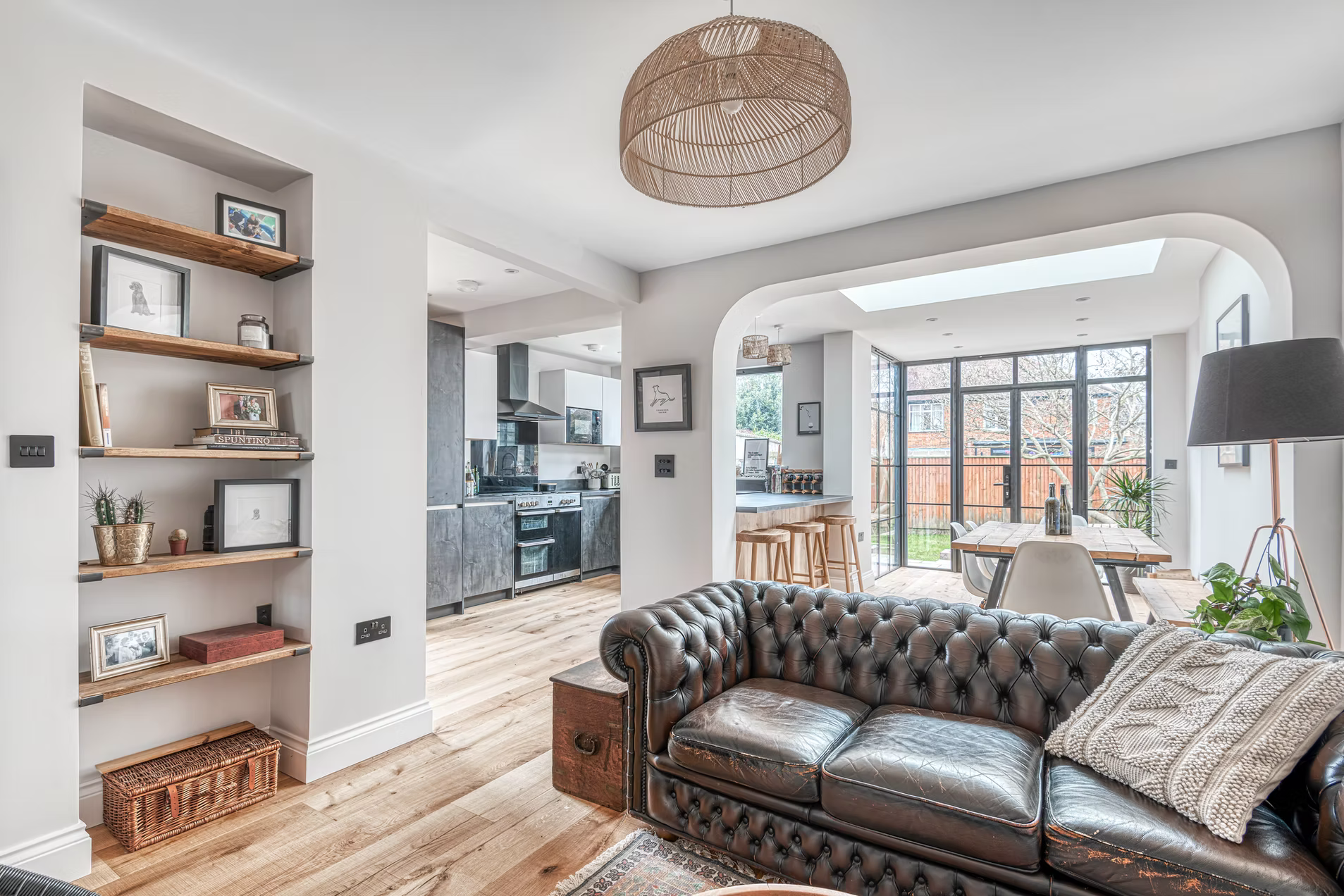 Isleworth / Let there be light - View 8