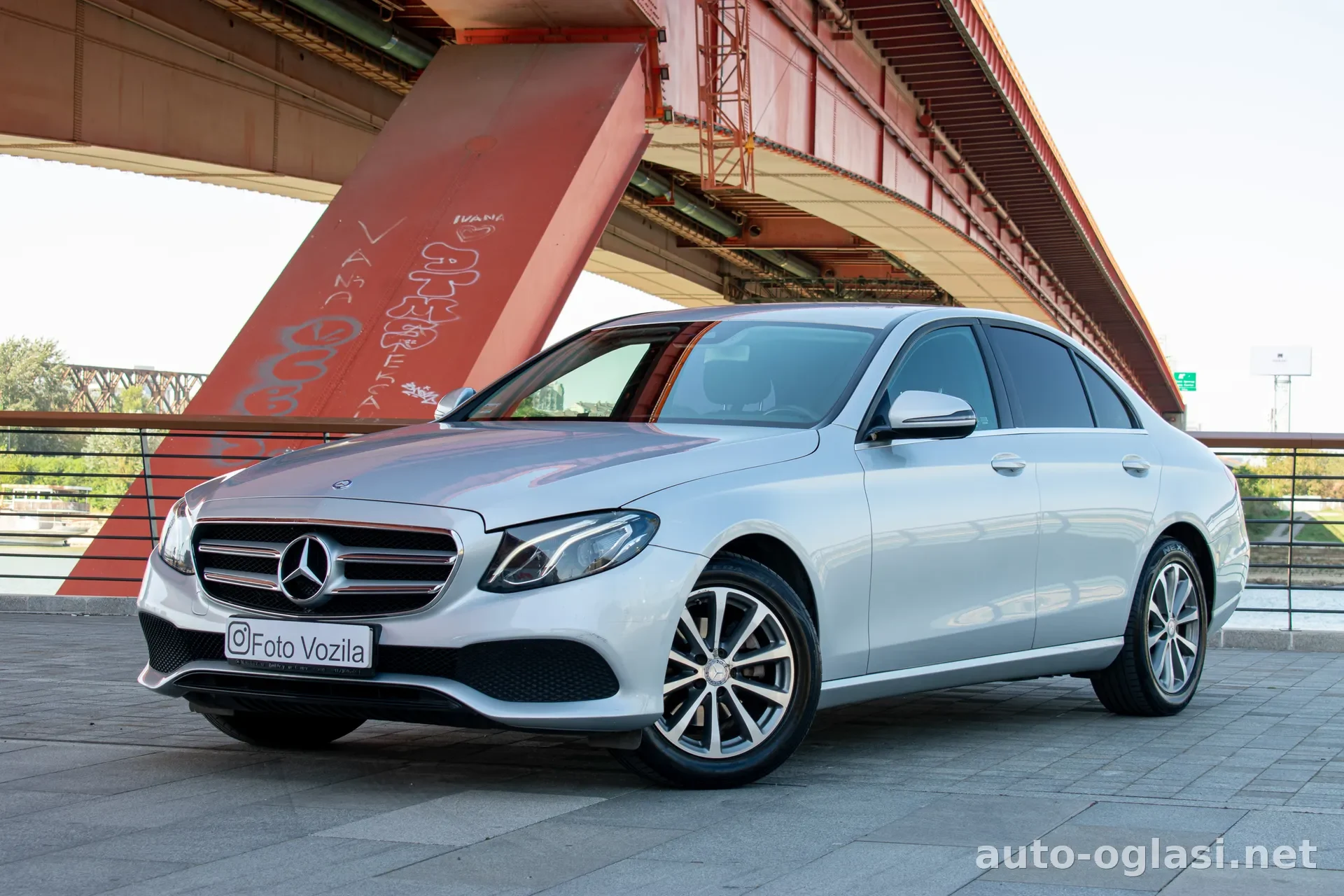 Mercedes-Benz E 220 2016