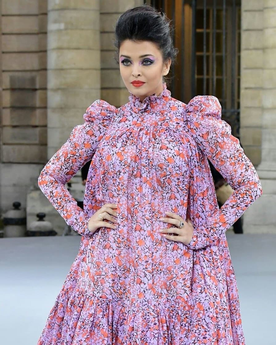 Dazzlerr: Aishwarya Rai Bachchan Stuns at Paris Fashion Week in Giambattista Valli Outfit