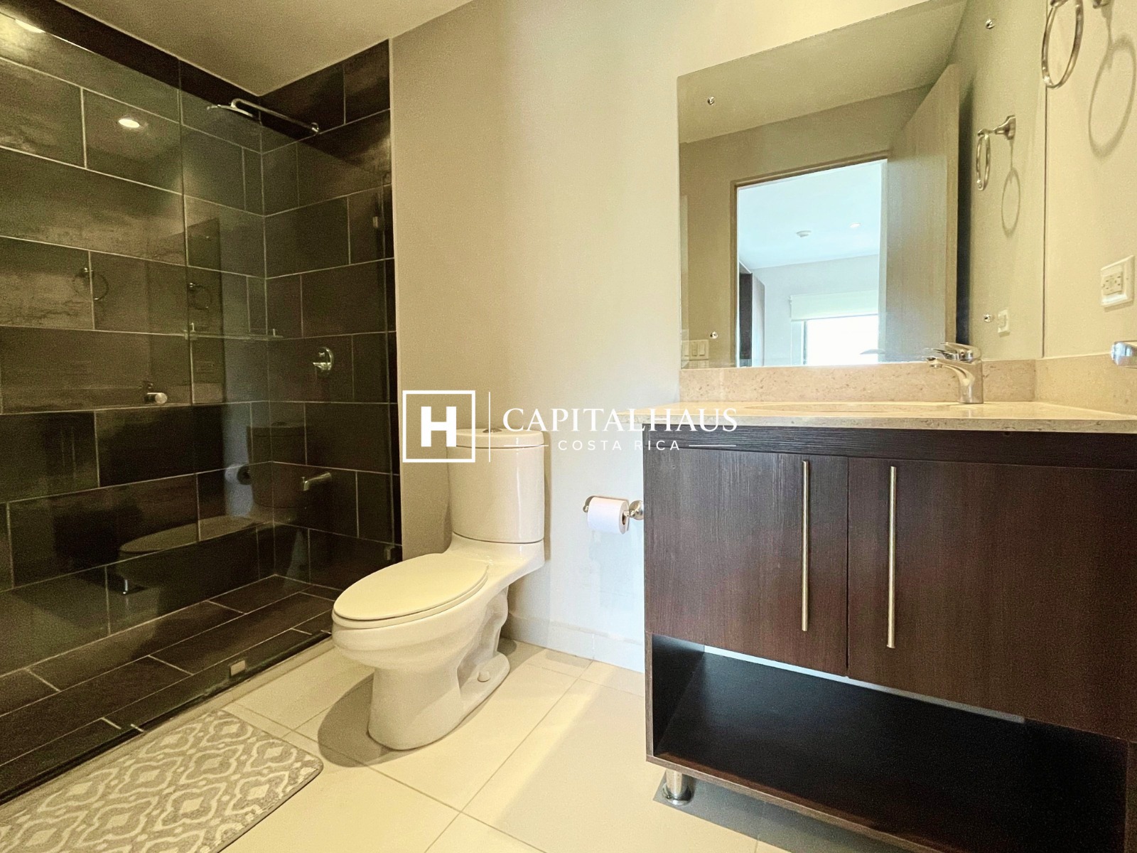 Apartamento Jacó Bay 13