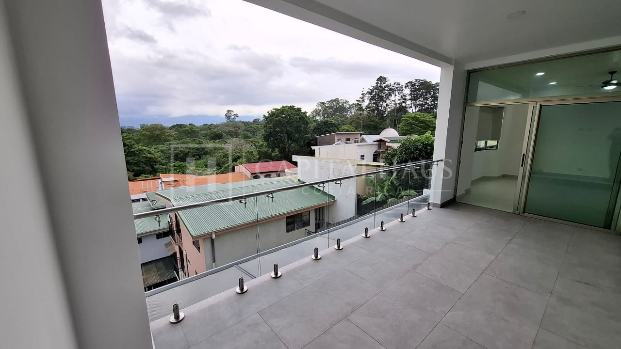 Apartamento Premium Sabanilla 21