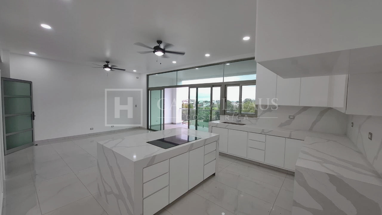 Apartamento Premium Sabanilla 7