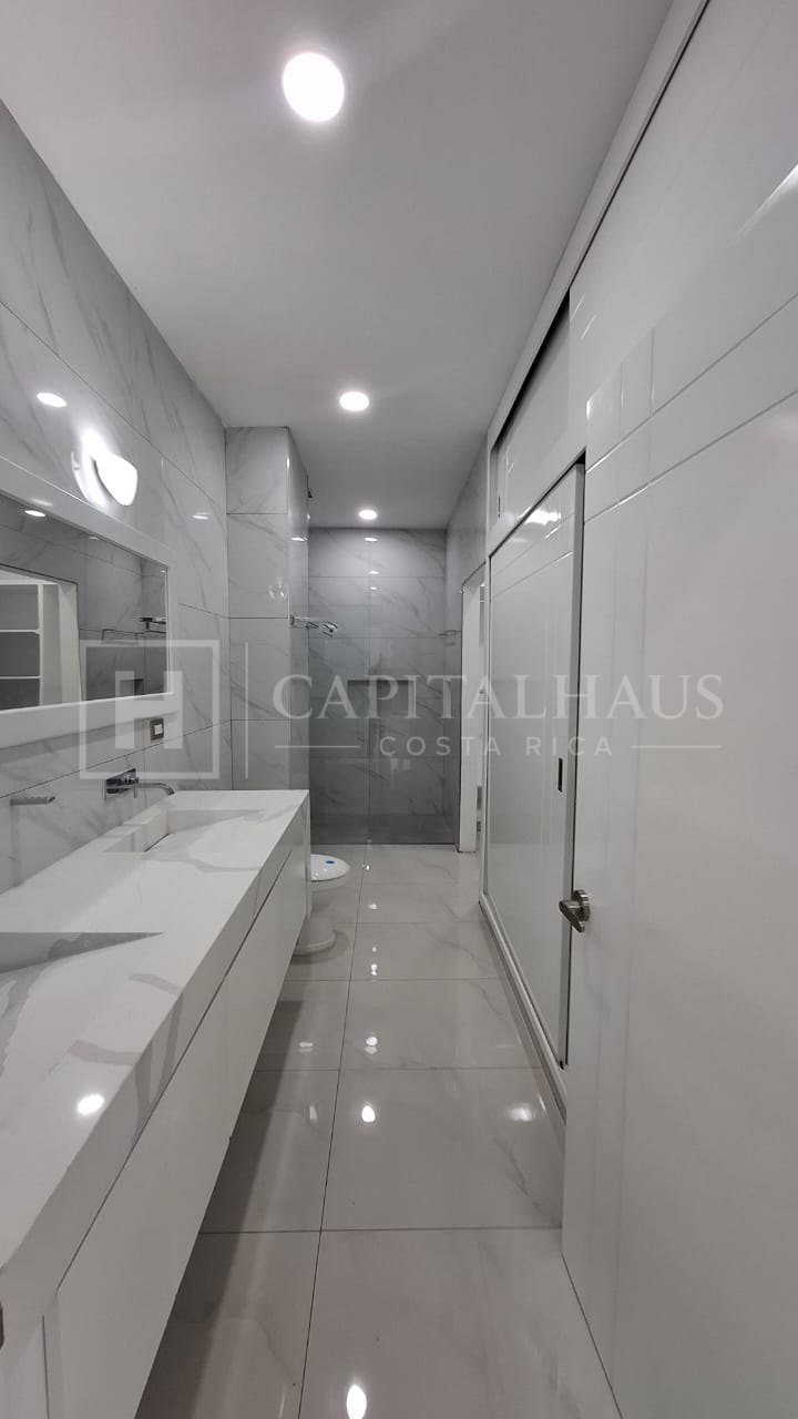 Apartamento Premium Sabanilla 17