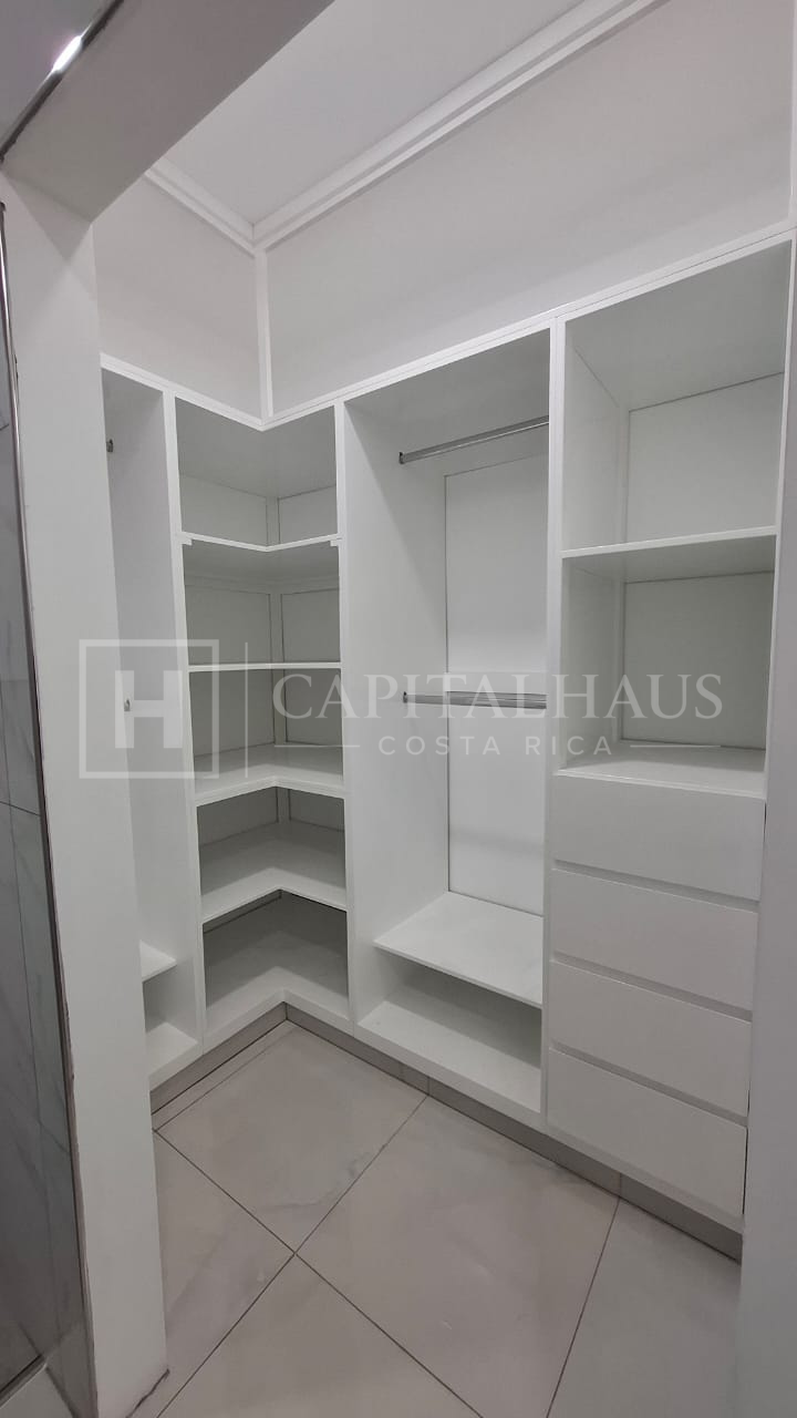 Apartamento Premium Sabanilla 18