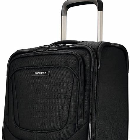 Backpack vs Rolling Carry-On (2025)