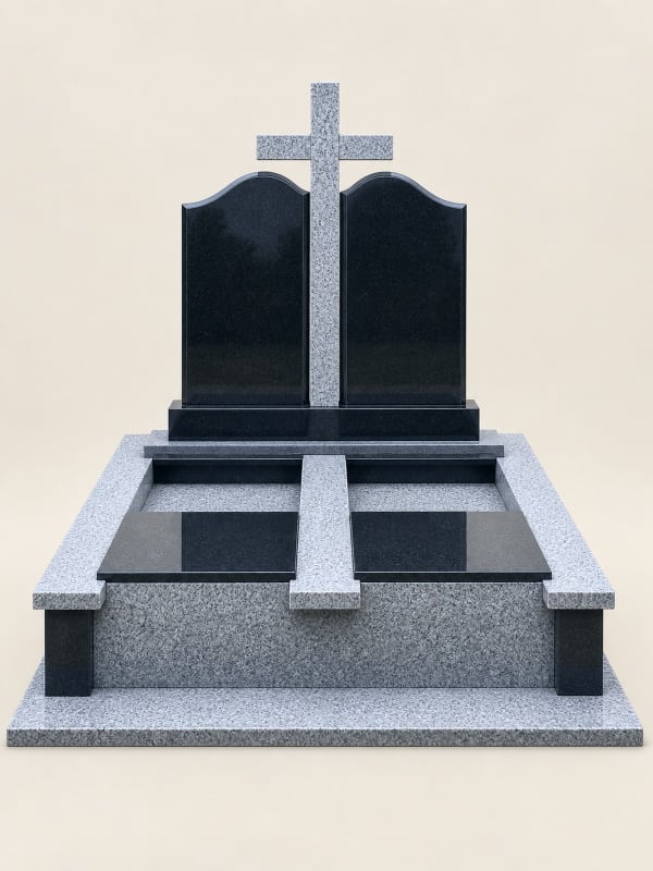 Подвійний памʼятник із двох плит з різьбленим хрестом, чорний габро та сірий граніт