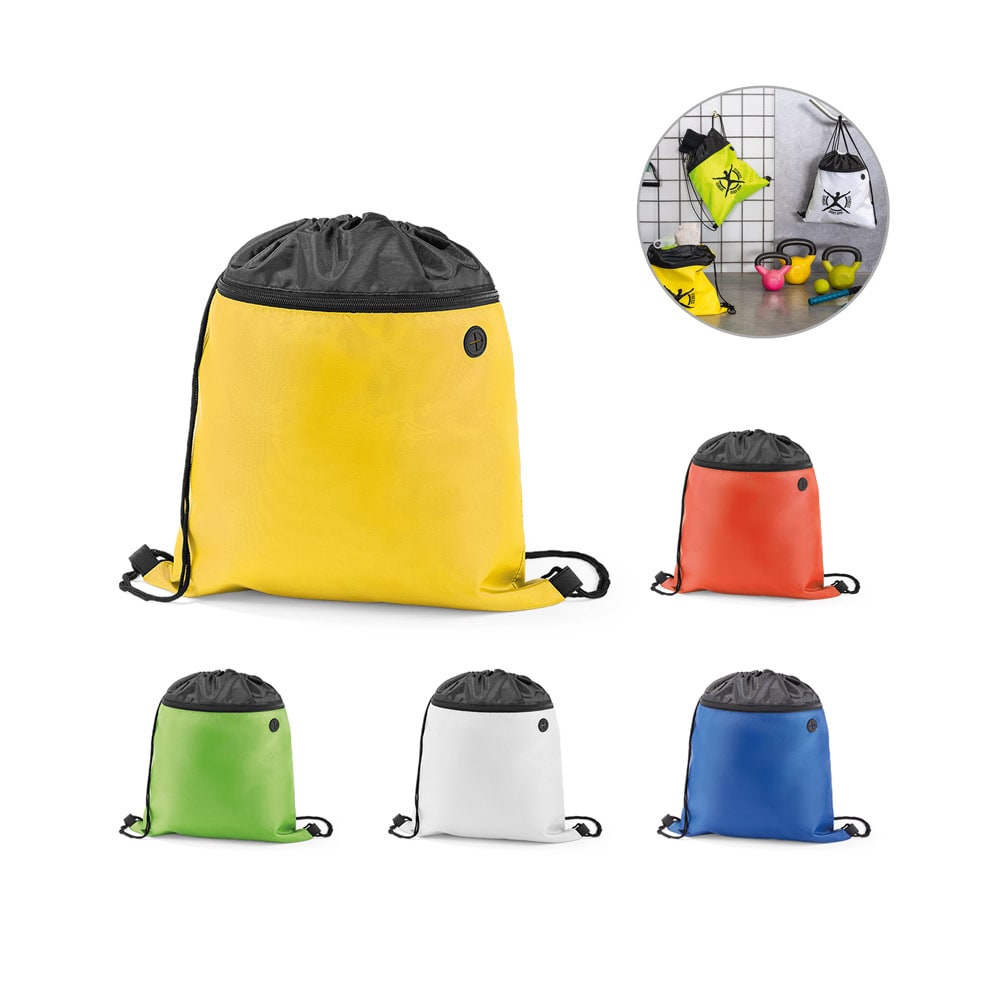 Sacola tipo mochila em 210D com bolso frontal com zíper e saída para fones