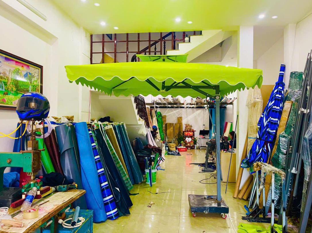 Bán dù che nắng mưa lắp đặt nhanh giá rẻ tại Đà Nẵng