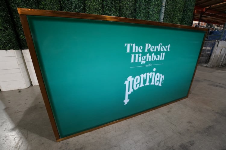 6ft Avenue Bar - Gold Frame view 5