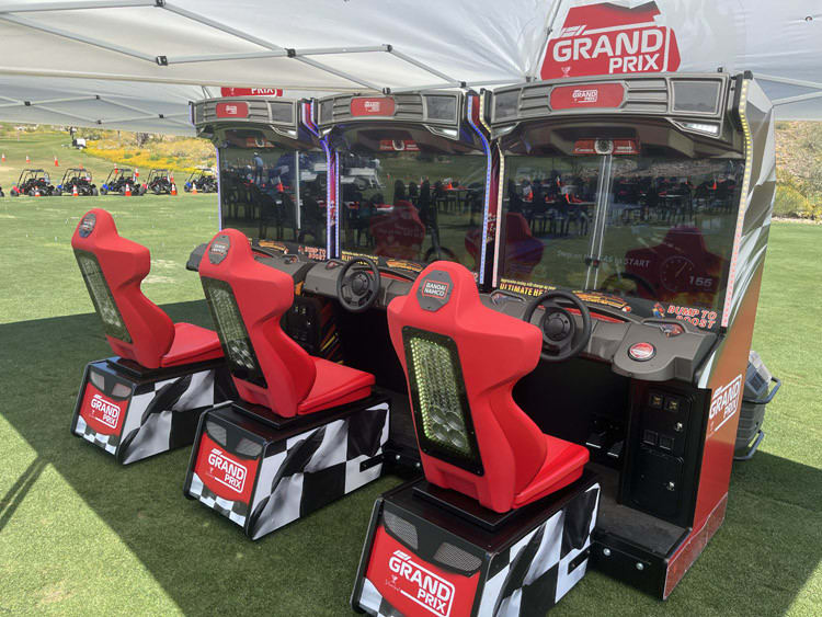 Dead Heat Unleashed Racing Arcade Game view 3