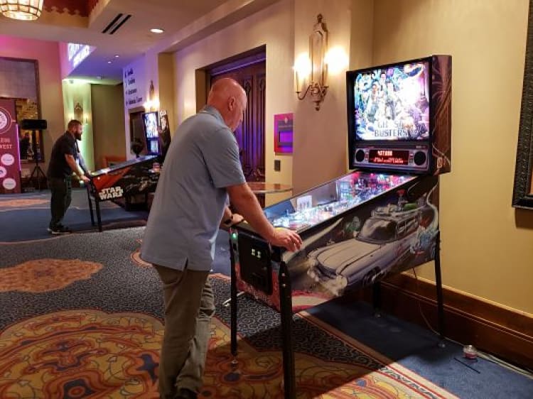 Pinball Machine - Ghostbusters view 2