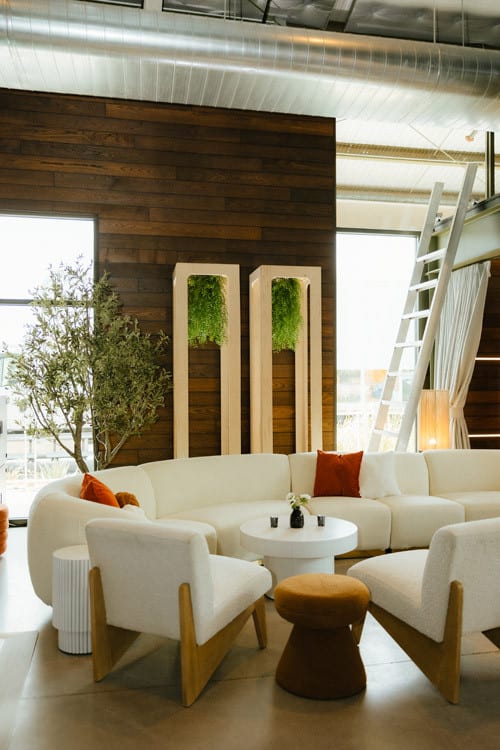 Wood Square Column view 4