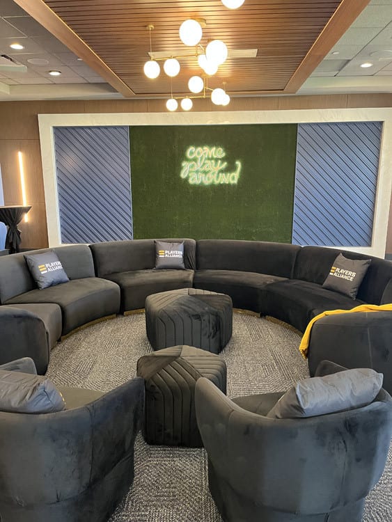 Cascade Eclipse Sofa - Black view 2