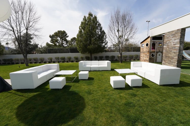 Mondrian Sofa - White view 4