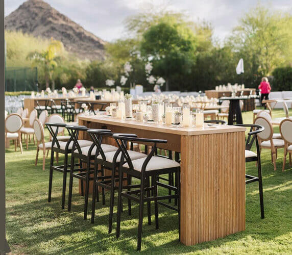 Why Small Weddings Still Make a Big Statement