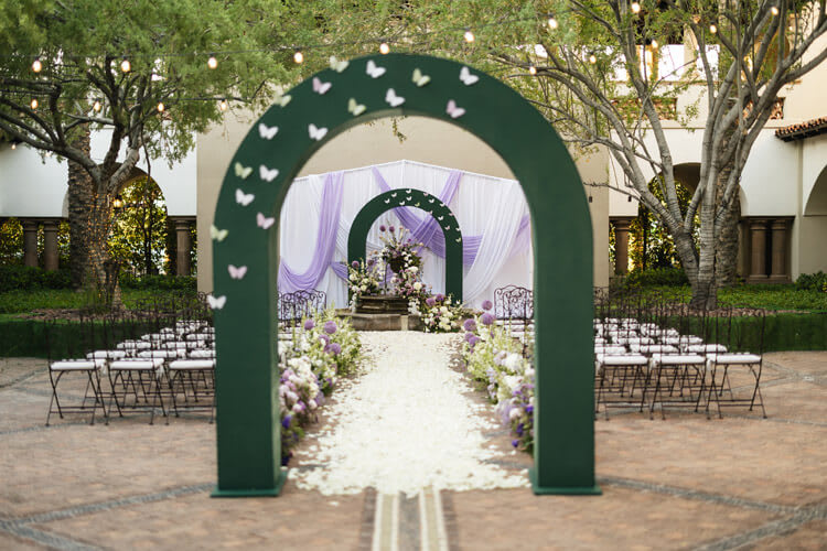 A Dreamy Outdoor Wedding at Blackstone Country Club