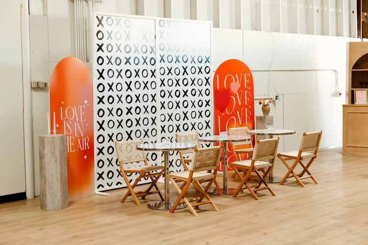 Valentine-Inspired Event Design with Timeless Romantic Colors