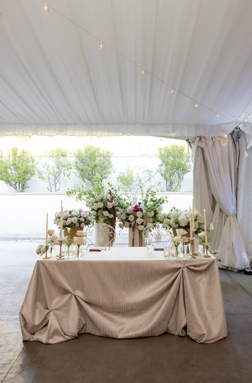 sweetheart table vs head table
