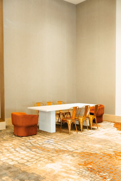 Raven Dining Table - White view 3