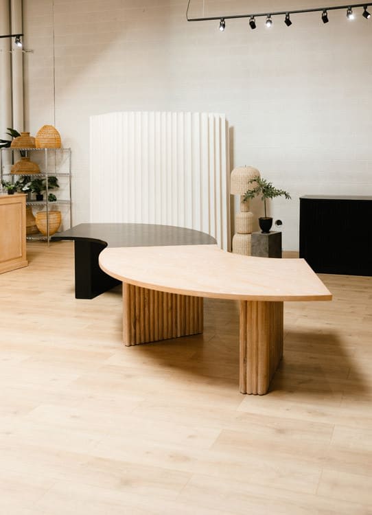 Serpentine Dining Table - Ash view 5