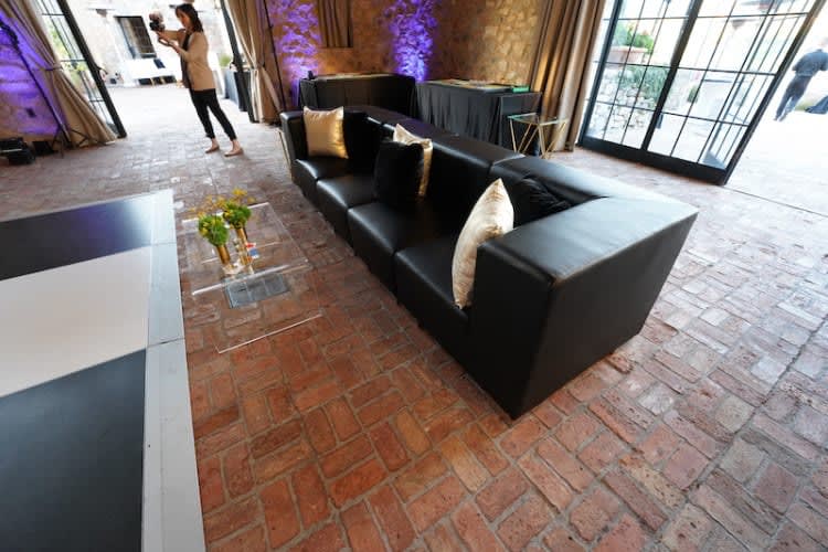 Mondrian Sofa XL - Black view 4