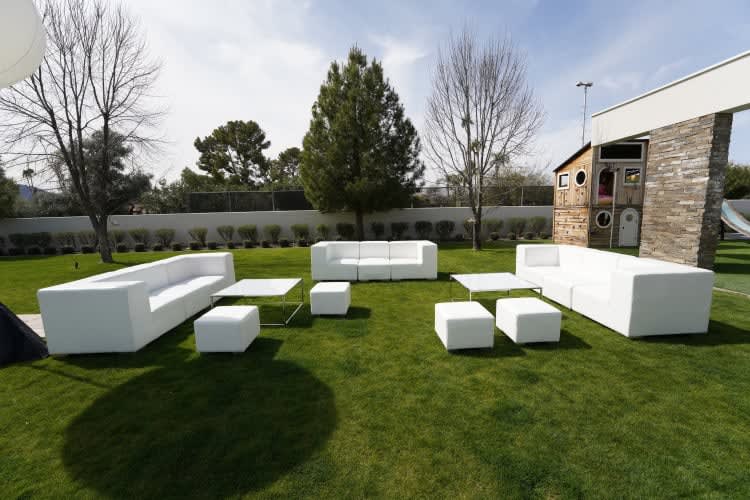 Mondrian Sofa - White view 4