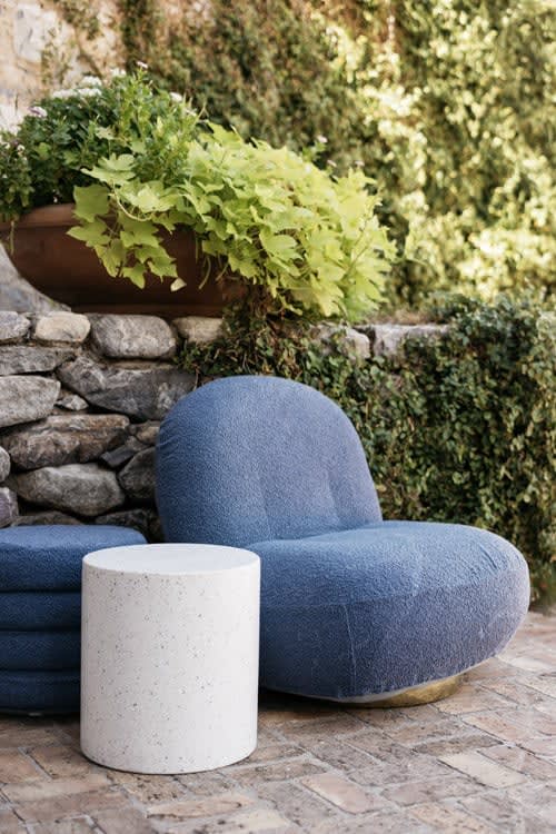 Pearl Lounge Chair - Boucle Sapphire view 2