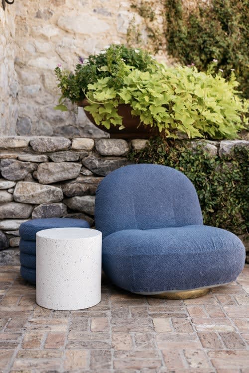 Pearl Lounge Chair - Boucle Sapphire view 3
