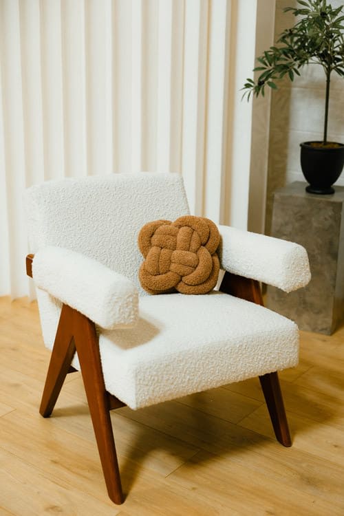 Lyra Side Chair view 4